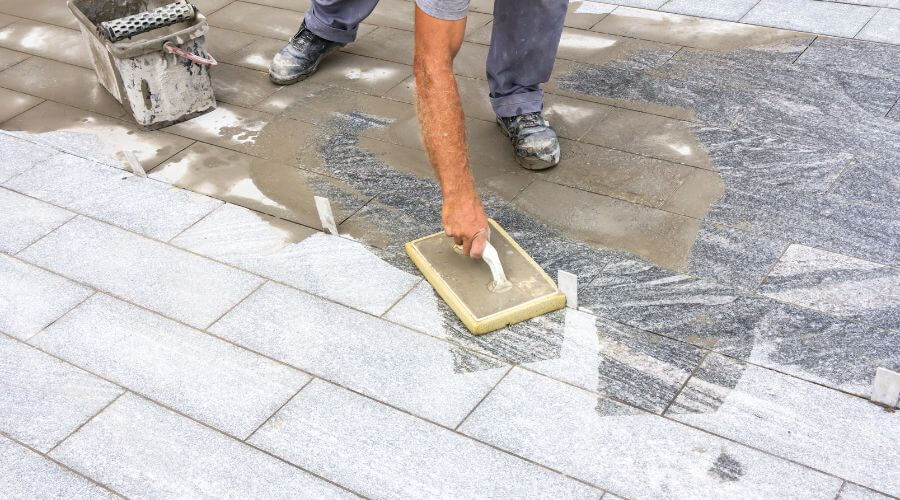 Professional gutter cleaning in Williston, FL